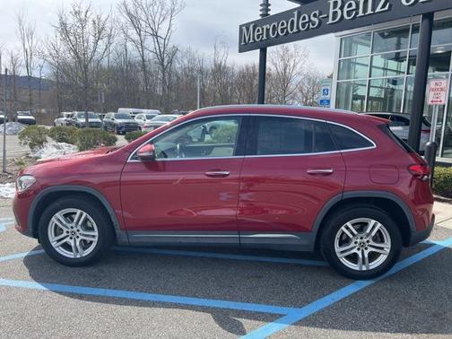 2021 Mercedes-Benz GLA 250 Base 4MATIC