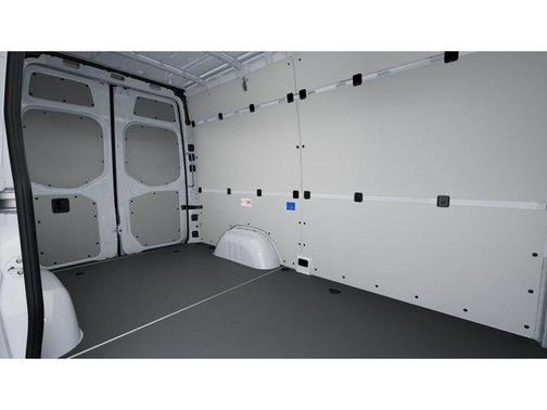 Arctic White 2026 Mercedes-Benz Sprinter 2500 Cargo 144 WB