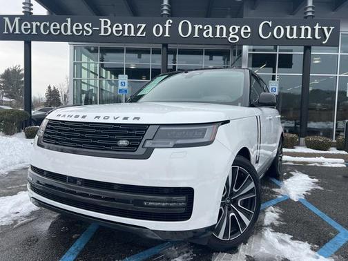 2024 Land Rover Range Rover P530 SE