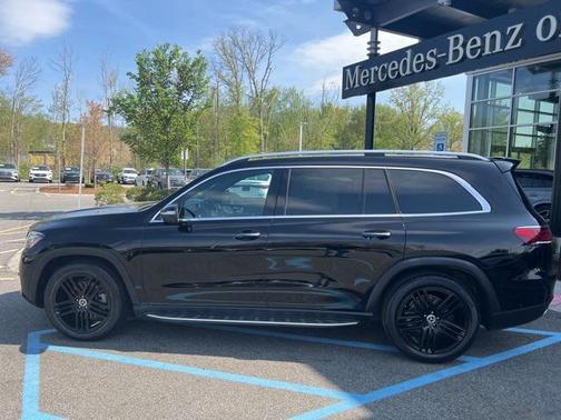 2021 Mercedes-Benz GLS 450 4MATIC
