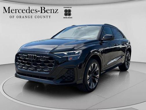 Mythos Black Metallic 2025 Audi Q8 55 Premium Plus