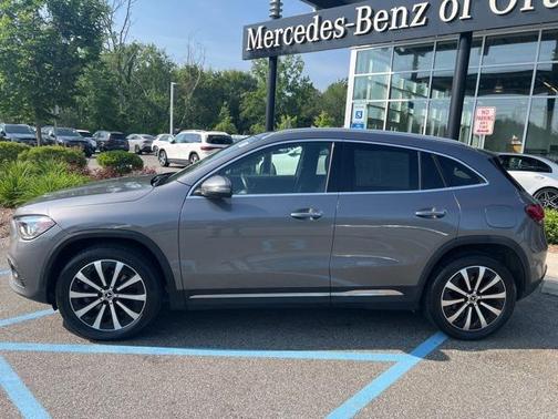 2021 Mercedes-Benz GLA 250 Base 4MATIC