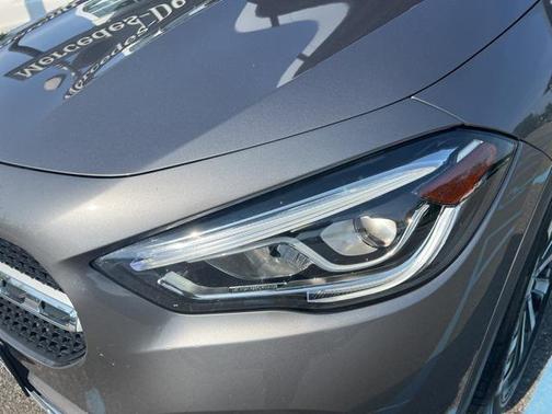 2021 Mercedes-Benz GLA 250 Base 4MATIC