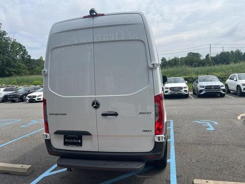 2025 Mercedes-Benz Sprinter 2500 Standard Roof