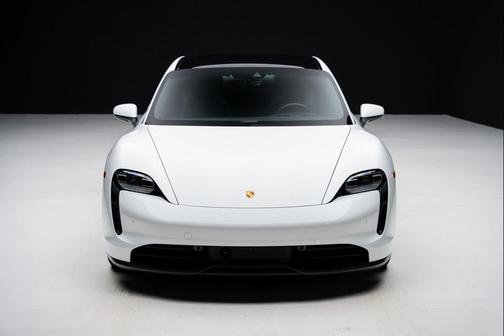 2023 Porsche Taycan