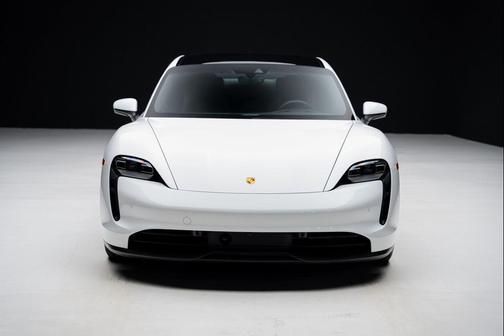 2023 Porsche Taycan