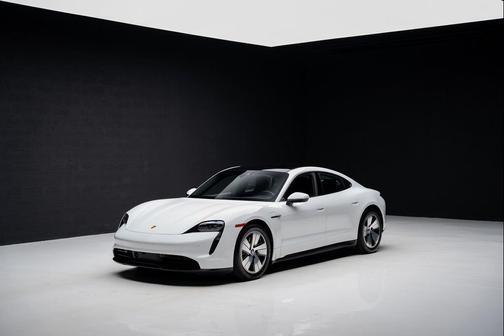 2023 Porsche Taycan