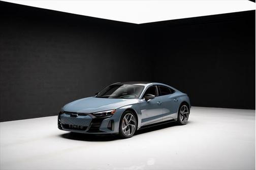 2024 Audi RS e-tron GT quattro