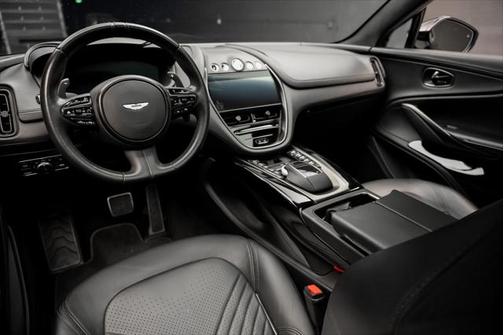 2021 Aston Martin DBX Base