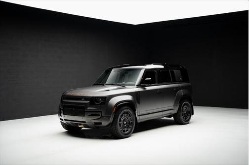 2025 Land Rover Defender 110 V8