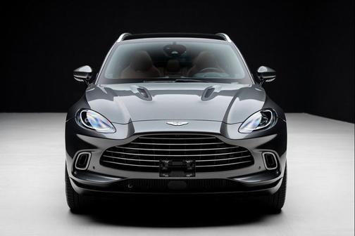 2021 Aston Martin DBX 