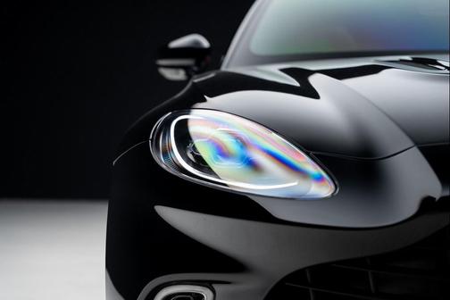 2021 Aston Martin DBX Base