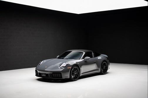 2025 Porsche 911 Targa 4 GTS