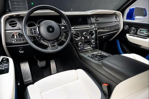 2021 Rolls-Royce Cullinan Black Badge