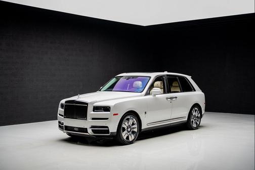 2019 Rolls-Royce Cullinan Base