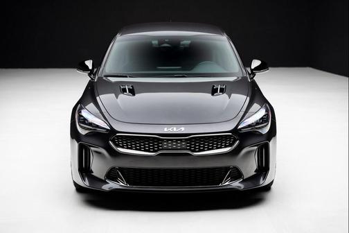 2023 Kia Stinger GT-Line