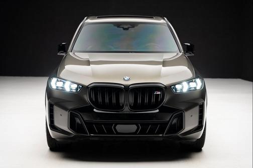 2024 BMW X5 M60i