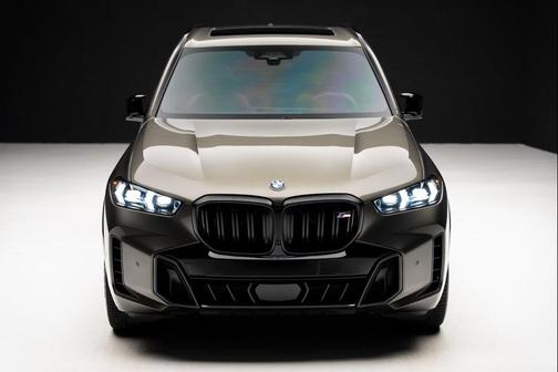 2024 BMW X5 M60i