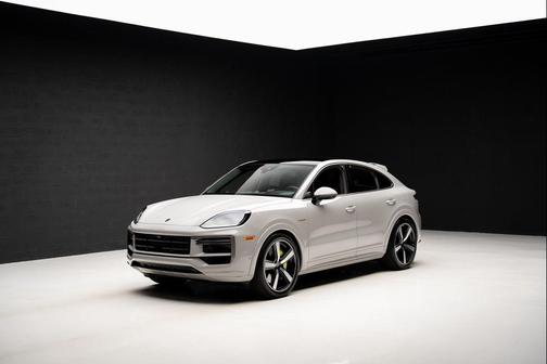 2025 Porsche Cayenne Turbo