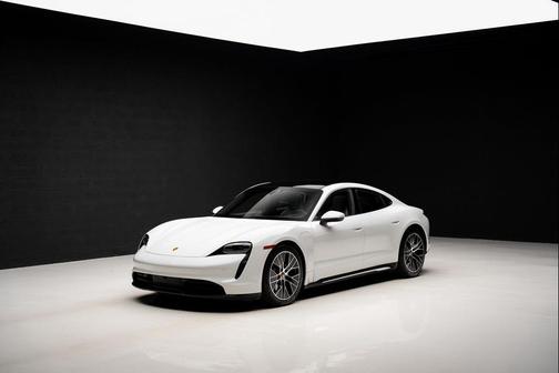 2023 Porsche Taycan 