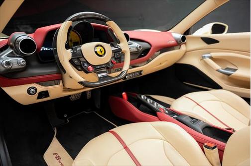 2023 Ferrari F8 Spider Base