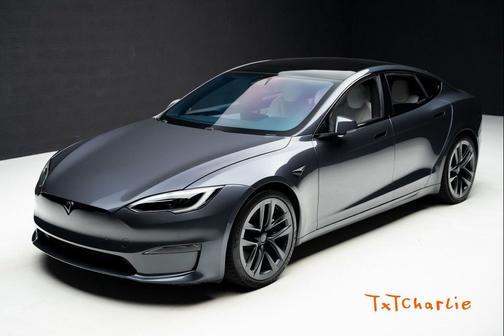2022 Tesla Model S Plaid