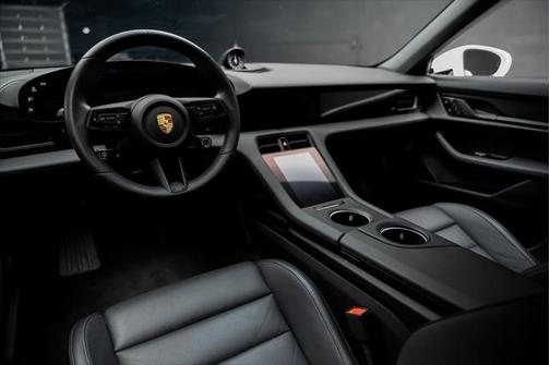 2023 Porsche Taycan Base
