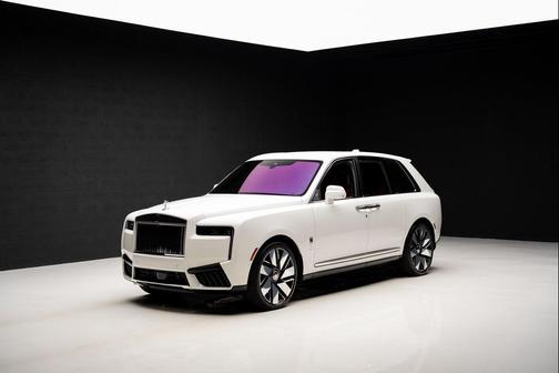 2025 Rolls-Royce Cullinan Base