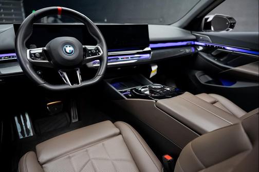 2024 BMW i5 M60