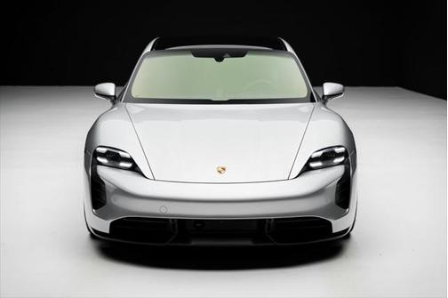 2020 Porsche Taycan Turbo