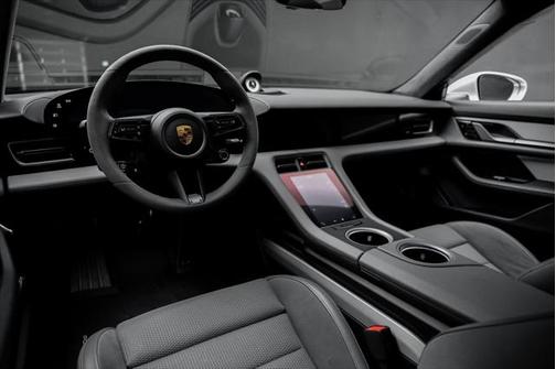 2020 Porsche Taycan Turbo
