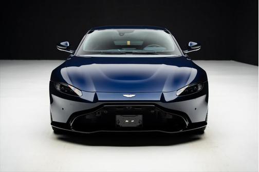 2020 Aston Martin Vantage Base
