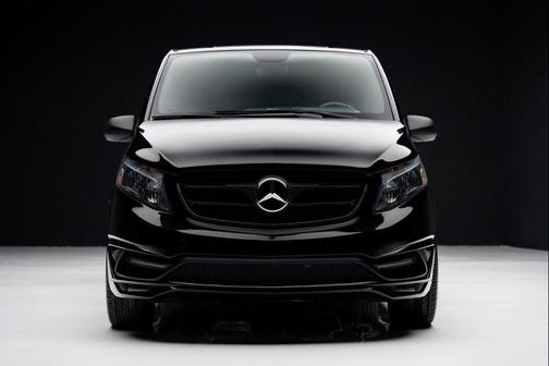 2017 Mercedes-Benz Metris Base