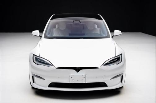 2022 Tesla Model S Plaid