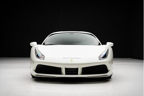 2019 Ferrari 488 GTB Base