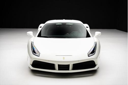 2019 Ferrari 488 GTB Base
