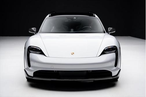 2022 Porsche Taycan Cross Turismo 4S