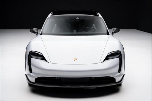 2022 Porsche Taycan Cross Turismo 4S