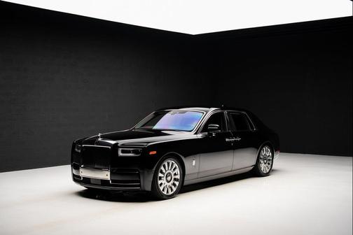 2020 Rolls-Royce Phantom Base