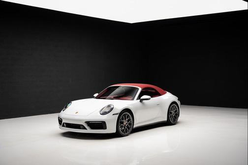 2021 Porsche 911 Carrera