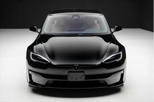 2022 Tesla Model S Plaid