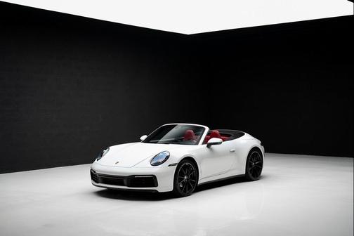 2020 Porsche 911 Carrera