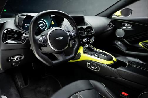 2019 Aston Martin Vantage
