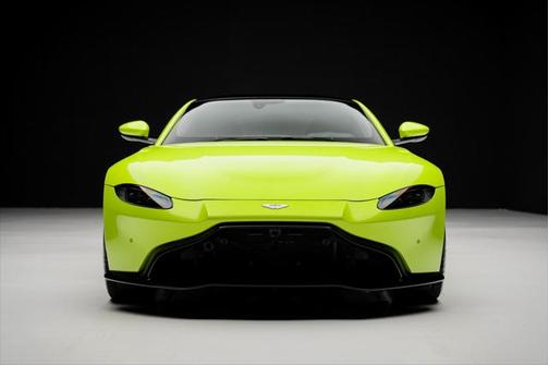 2019 Aston Martin Vantage 