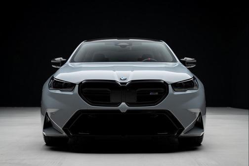 2025 BMW M5 Base