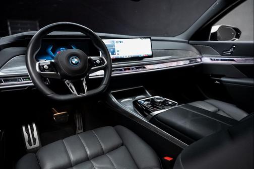 2024 BMW i7 eDrive50