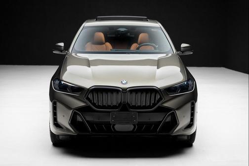 2025 BMW X6 xDrive40i
