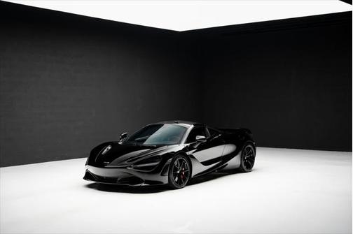 2018 McLaren 720S Base