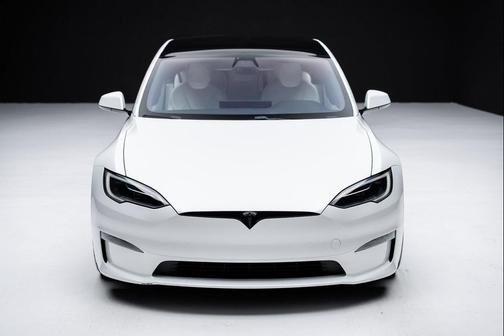 2022 Tesla Model S Plaid