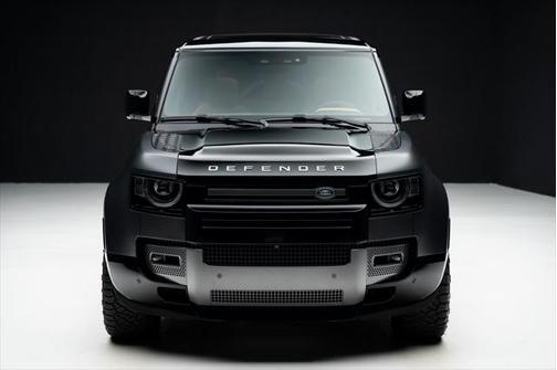 2023 Land Rover Defender 110 V8